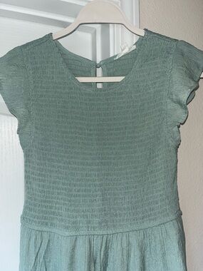 NWOT!- PERFECT Light Sage Cap Sleeve Maxi Dress with Smocked Bodice